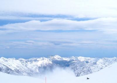 Image montagne neige hélicoptère à télécharger gratuitement