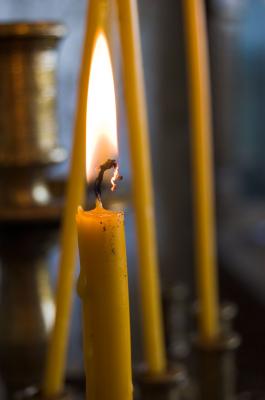 Image jaune lumière bougie flamme à télécharger gratuitement