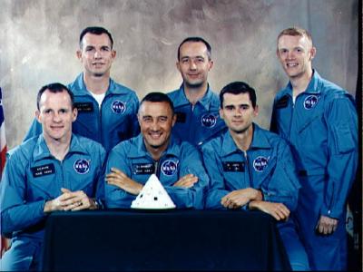 Image équipage espace astronaute à télécharger gratuitement