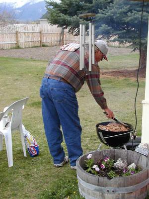 Image personne barbecue à télécharger gratuitement