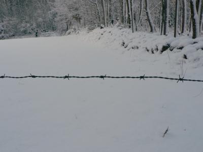 Image neige clôture barbelé à télécharger gratuitement