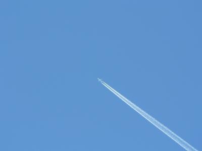 Image bleu avion ciel décollage à télécharger gratuitement